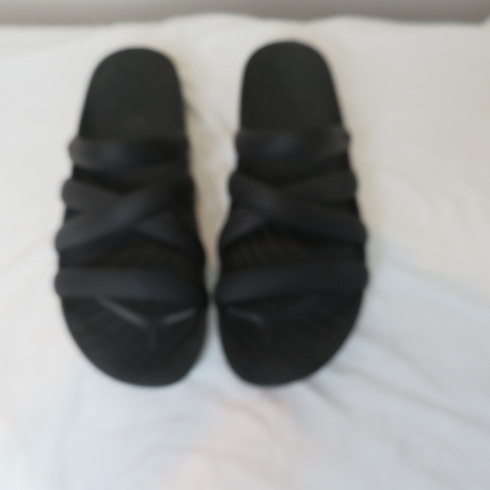 Crocs Swiftwater Sandal Black Strappy Slip On Slides Womens 8 New Without Tags